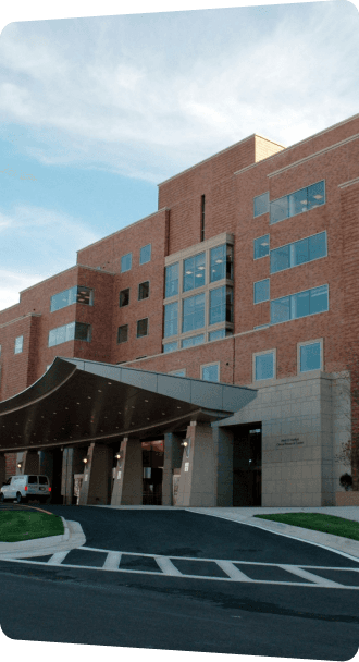 Hospitalsbygning forsynet af Victron