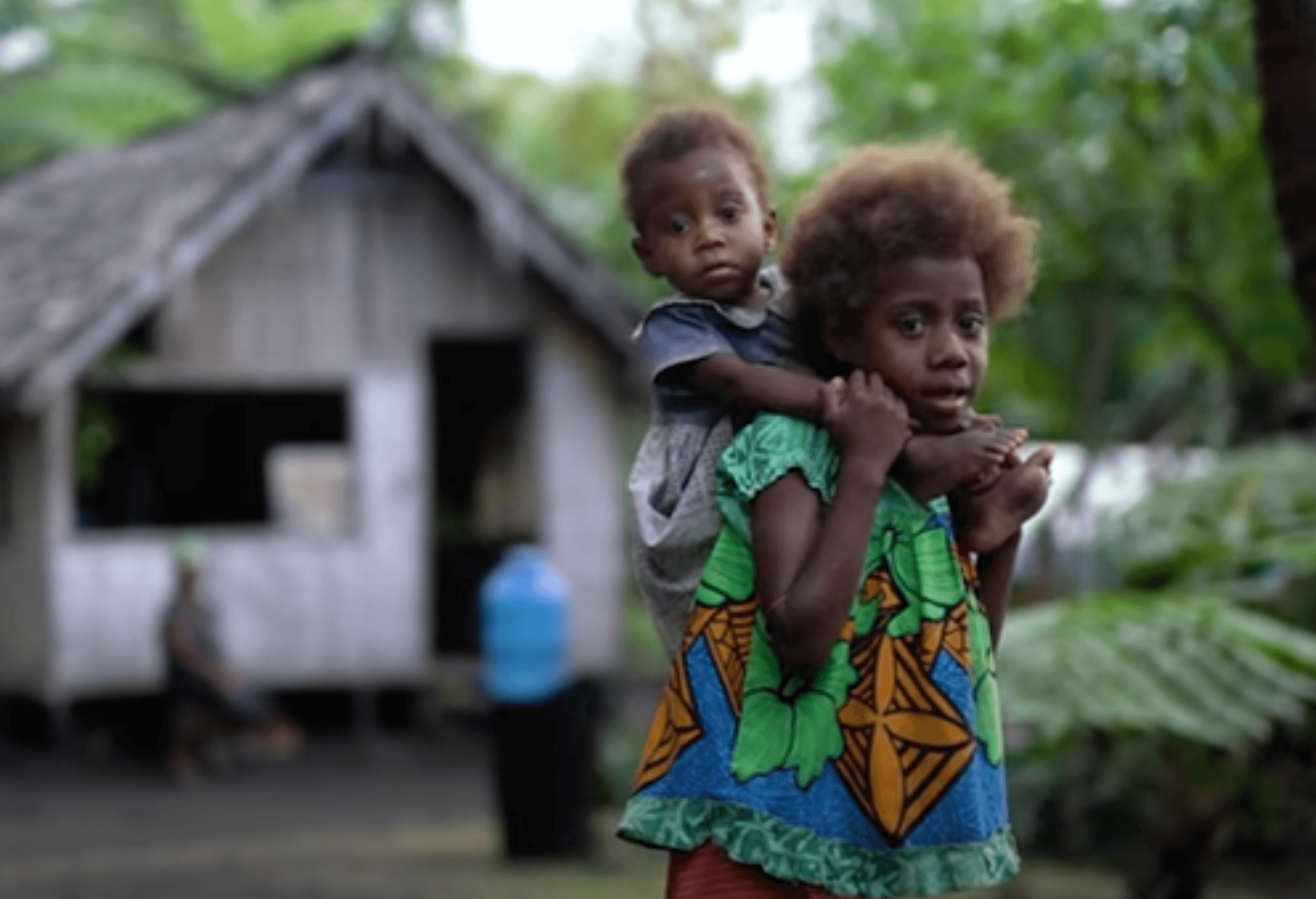 pacific-island-goes-green-featured